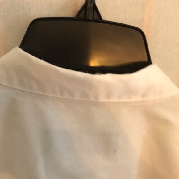 White animal print button down - Picture 4 of 6